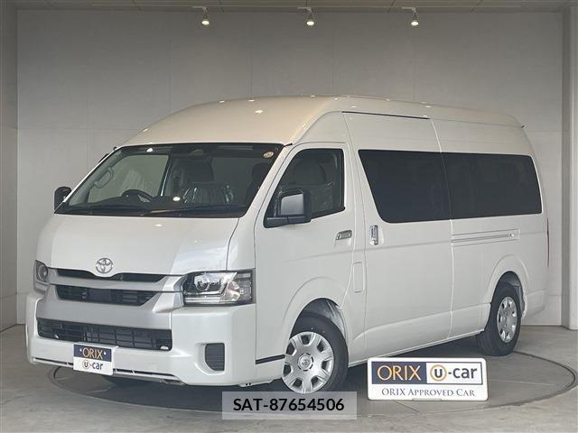 Toyota HIACE COMMUTER 2026-06 8073929-0