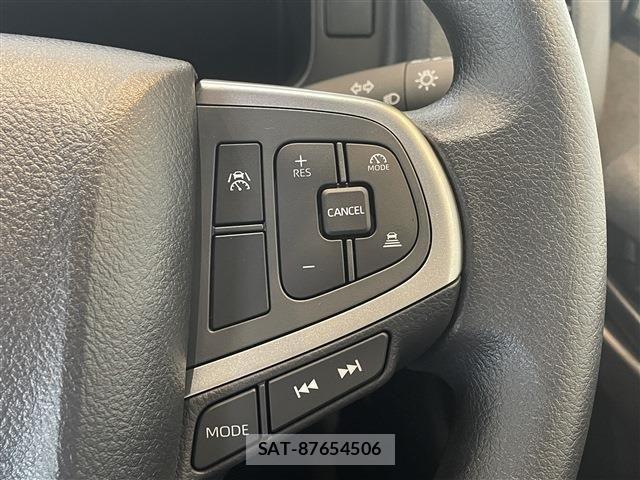 Toyota HIACE COMMUTER 2026-06 8073929-17
