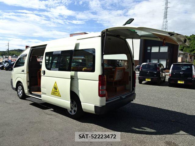 Toyota HIACE COMMUTER 2008-03 8073928-6