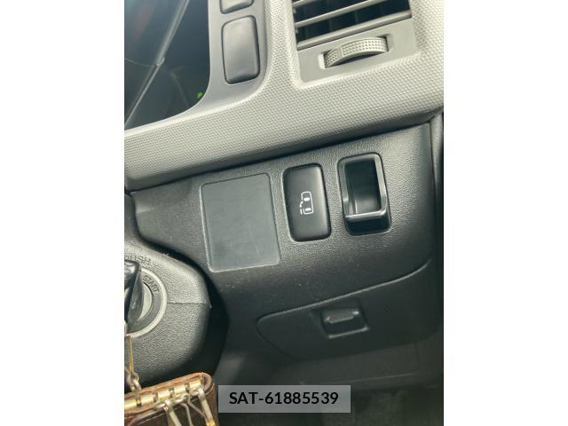 Toyota HIACE COMMUTER 2005-07 8099464-22