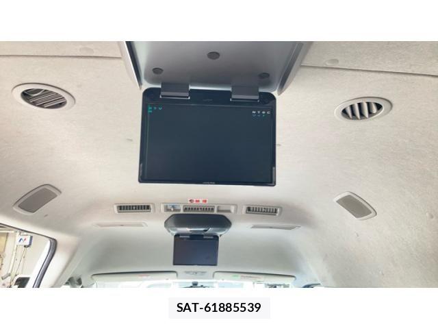Toyota HIACE COMMUTER 2005-07 8099464-26