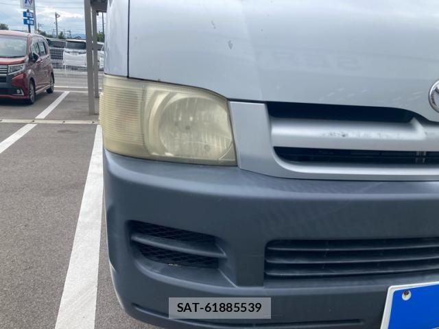Toyota HIACE COMMUTER 2005-07 8099464-3
