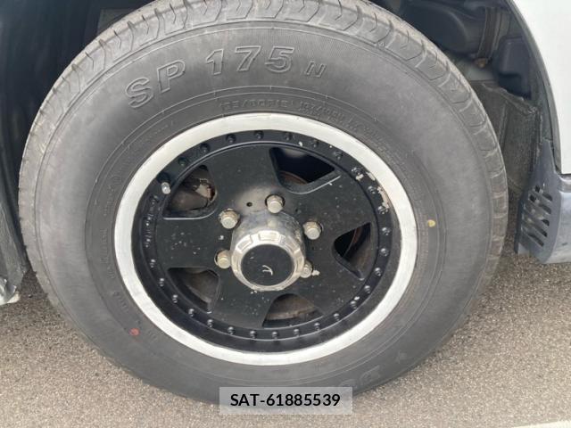 Toyota HIACE COMMUTER 2005-07 8099464-4
