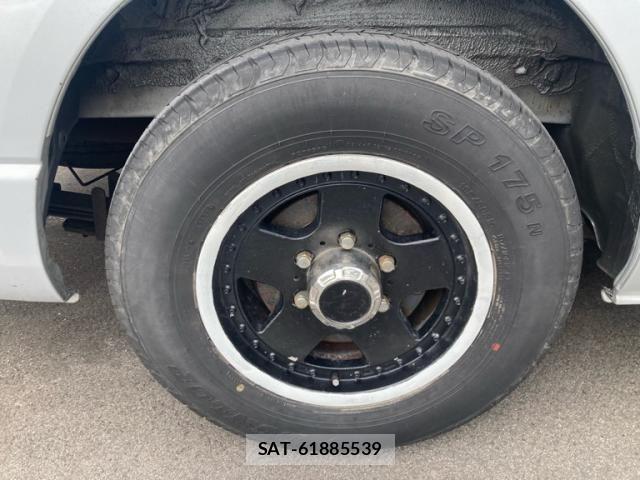 Toyota HIACE COMMUTER 2005-07 8099464-6