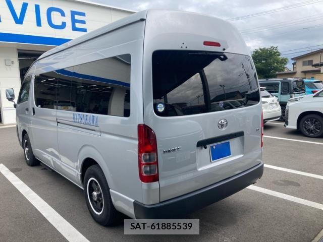 Toyota HIACE COMMUTER 2005-07 8099464-8