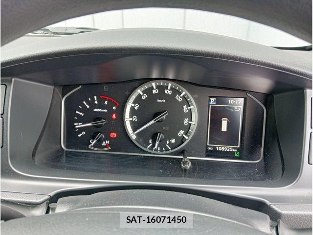 Toyota HIACE COMMUTER 2024-01 8207778-15