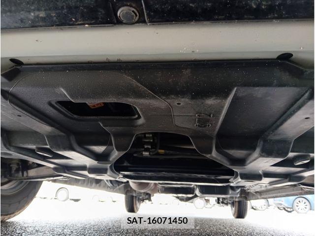 Toyota HIACE COMMUTER 2024-01 8207778-27