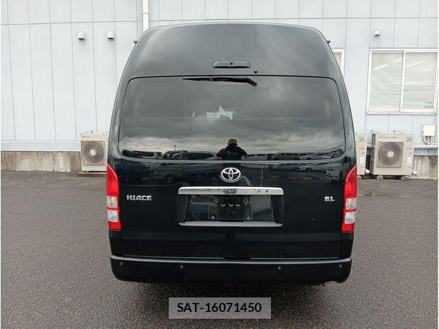Toyota HIACE COMMUTER 2024-01 8207778-5