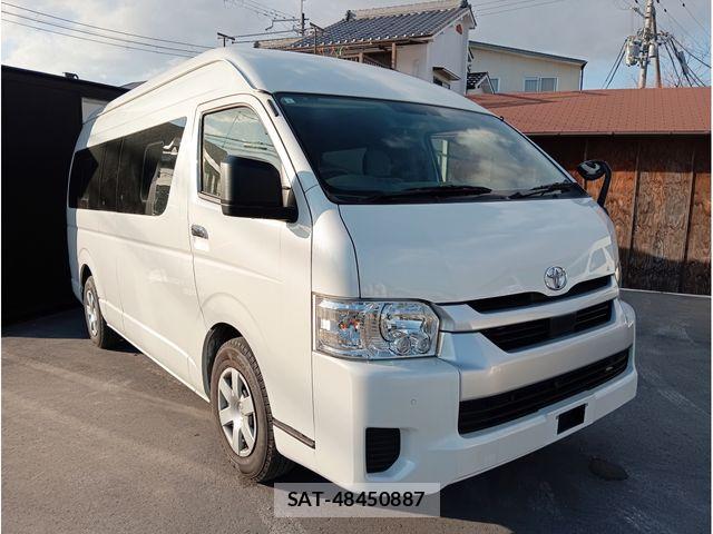Toyota HIACE COMMUTER 2023-12 8245348-2