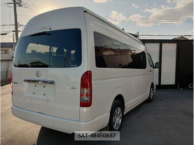Toyota HIACE COMMUTER 2023-12 8245348-4