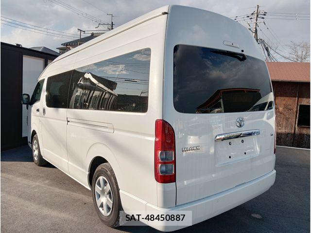 Toyota HIACE COMMUTER 2023-12 8245348-6