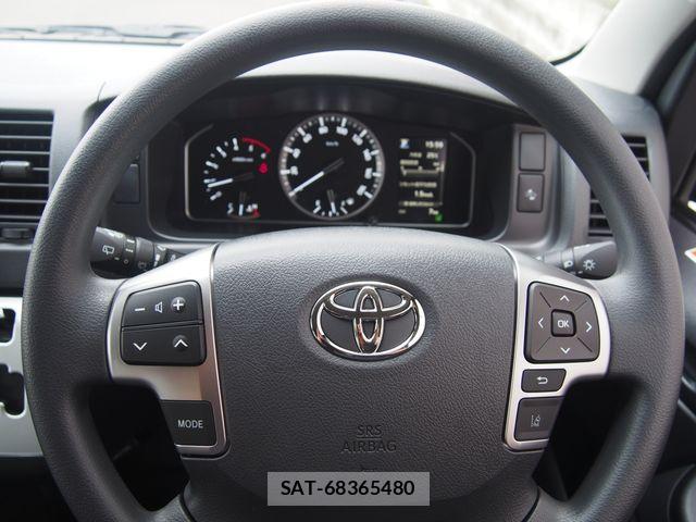 Toyota HIACE COMMUTER 2026-06 8336080-11