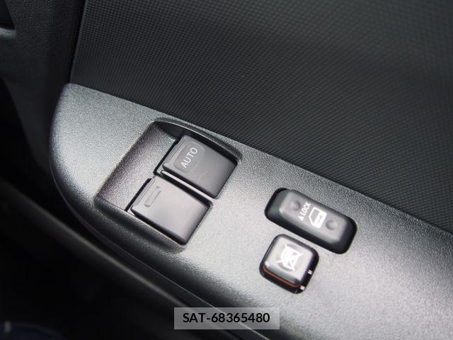 Toyota HIACE COMMUTER 2026-06 8336080-14
