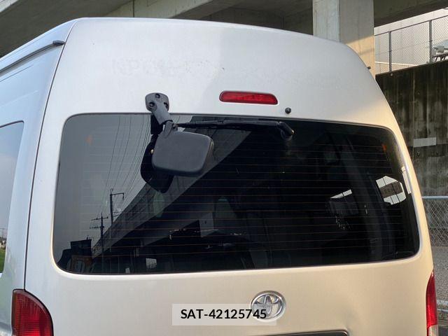 Toyota HIACE COMMUTER 2008-03 8336081-14