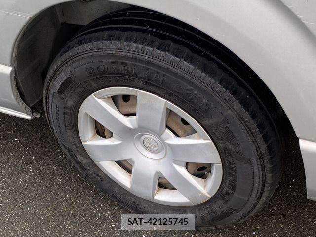Toyota HIACE COMMUTER 2008-03 8336081-18