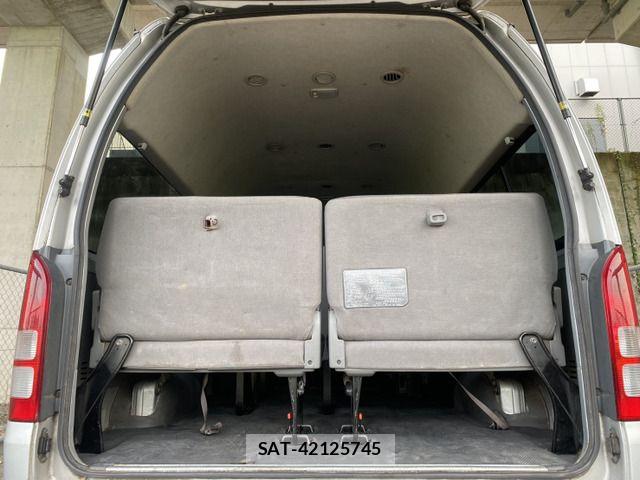 Toyota HIACE COMMUTER 2008-03 8336081-5