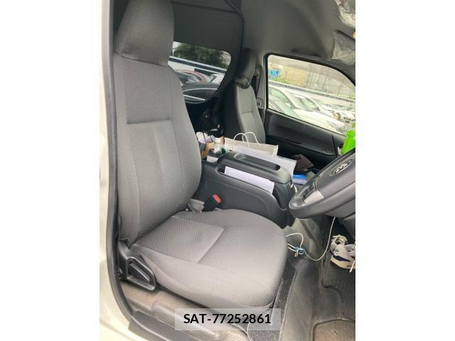 Toyota HIACE COMMUTER 2023-09 8627014-10