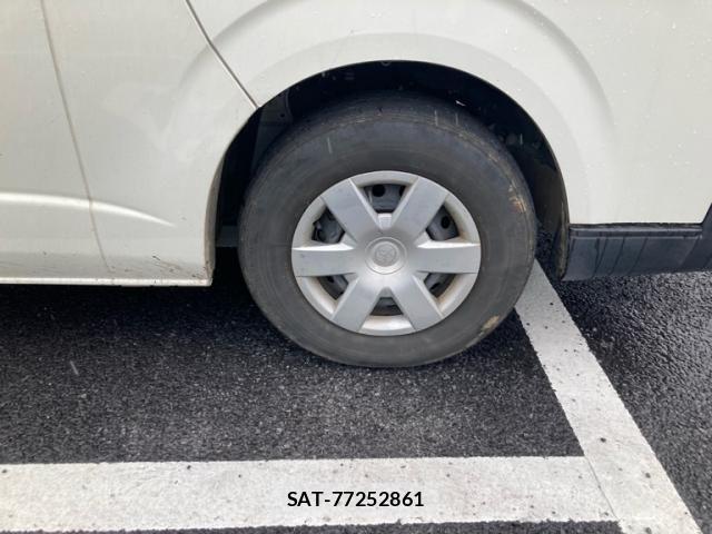 Toyota HIACE COMMUTER 2023-09 8627014-4