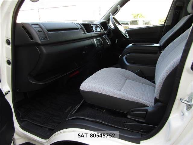 Toyota HIACE COMMUTER 2014-06 8659359-13