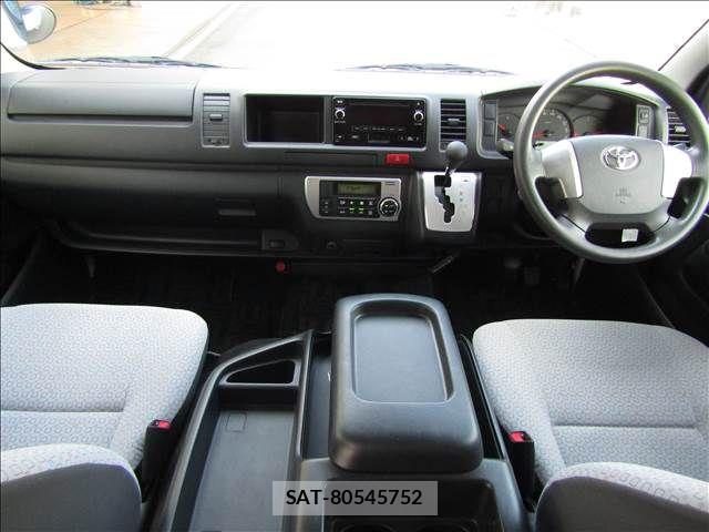 Toyota HIACE COMMUTER 2014-06 8659359-1