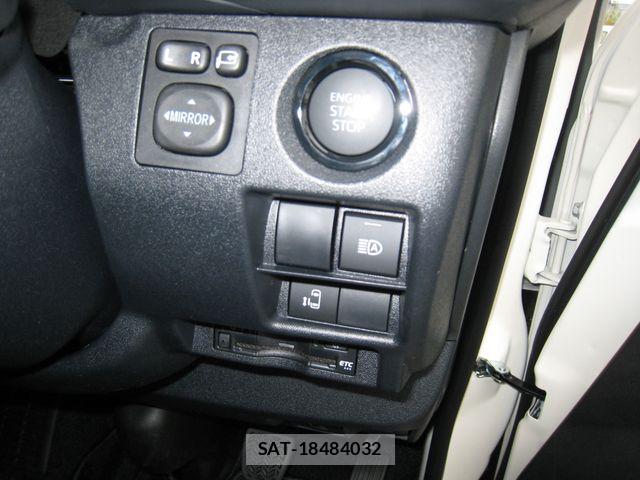 Toyota HIACE COMMUTER 2026-04 8829302-11