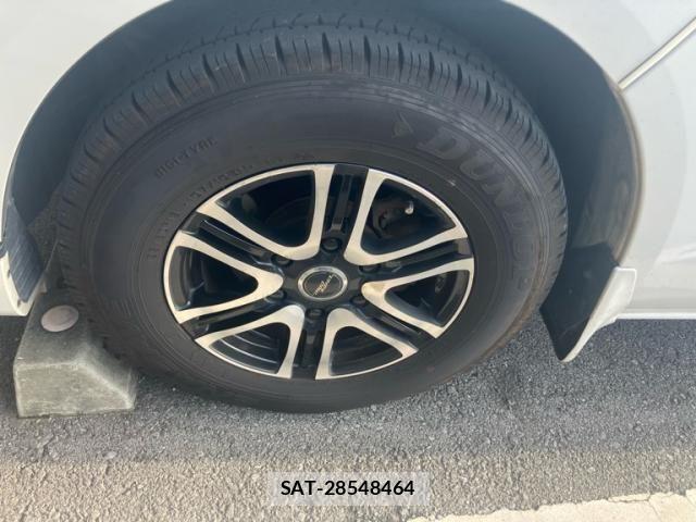 Toyota HIACE COMMUTER 2014-05 8883691-11