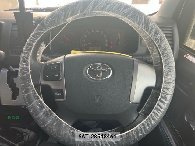 Toyota HIACE COMMUTER 2014-05 8883691-25