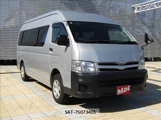 Toyota HIACE COMMUTER 2012-05 6751798-28