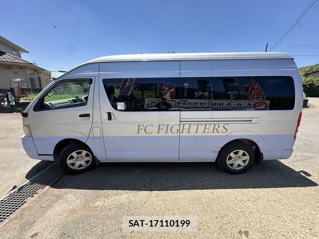Toyota HIACE COMMUTER 2007-03 7058762-3