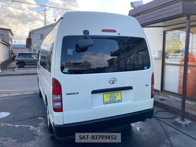Toyota HIACE COMMUTER 2013-03 7785393-10
