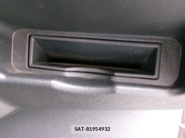 Toyota HIACE COMMUTER 2005-11 7902682-14