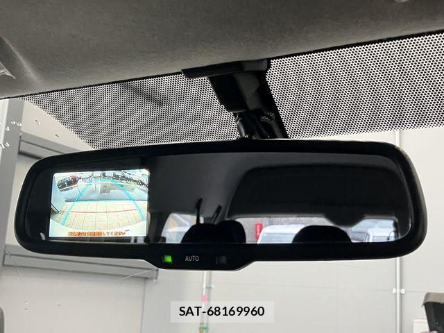 Toyota HIACE COMMUTER 2019-03 8130427-23