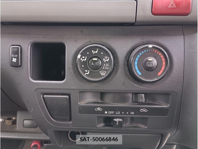 Toyota HIACE COMMUTER 2007-07 8314678-11