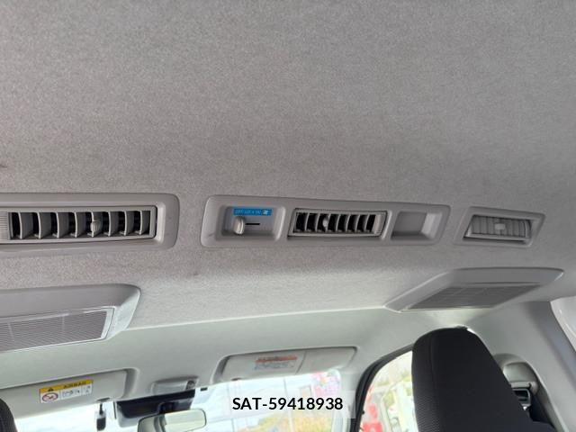 Toyota REGIUS WAGON 2019-12 5868914-20