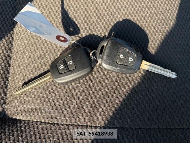 Toyota REGIUS WAGON 2019-12 5868914-21