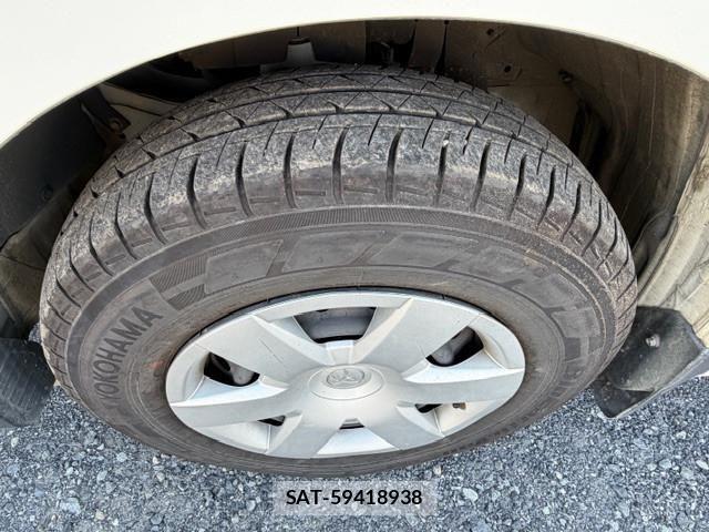 Toyota REGIUS WAGON 2019-12 5868914-25