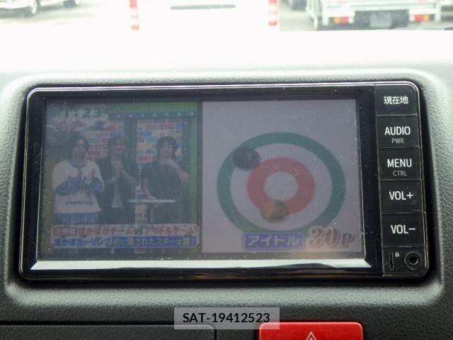 Toyota REGIUS WAGON 2019-06 8525133-16
