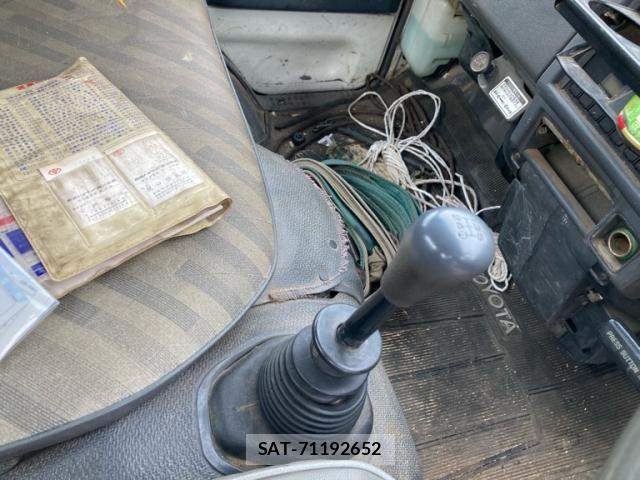 Toyota HIACE TRUCK 1992-06 6612167-14