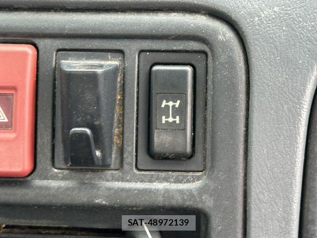 Toyota HIACE TRUCK 1997-10 7723854-13