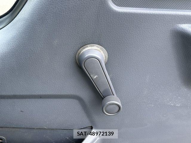 Toyota HIACE TRUCK 1997-10 7723854-14