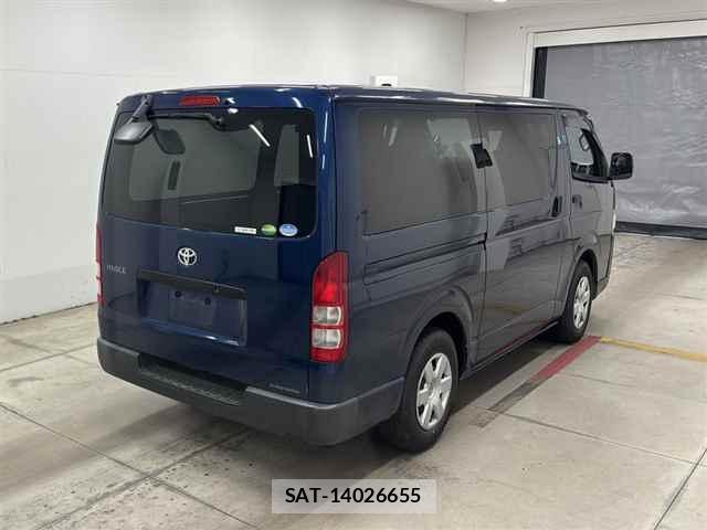 Toyota HIACE VAN 2019 940185-3