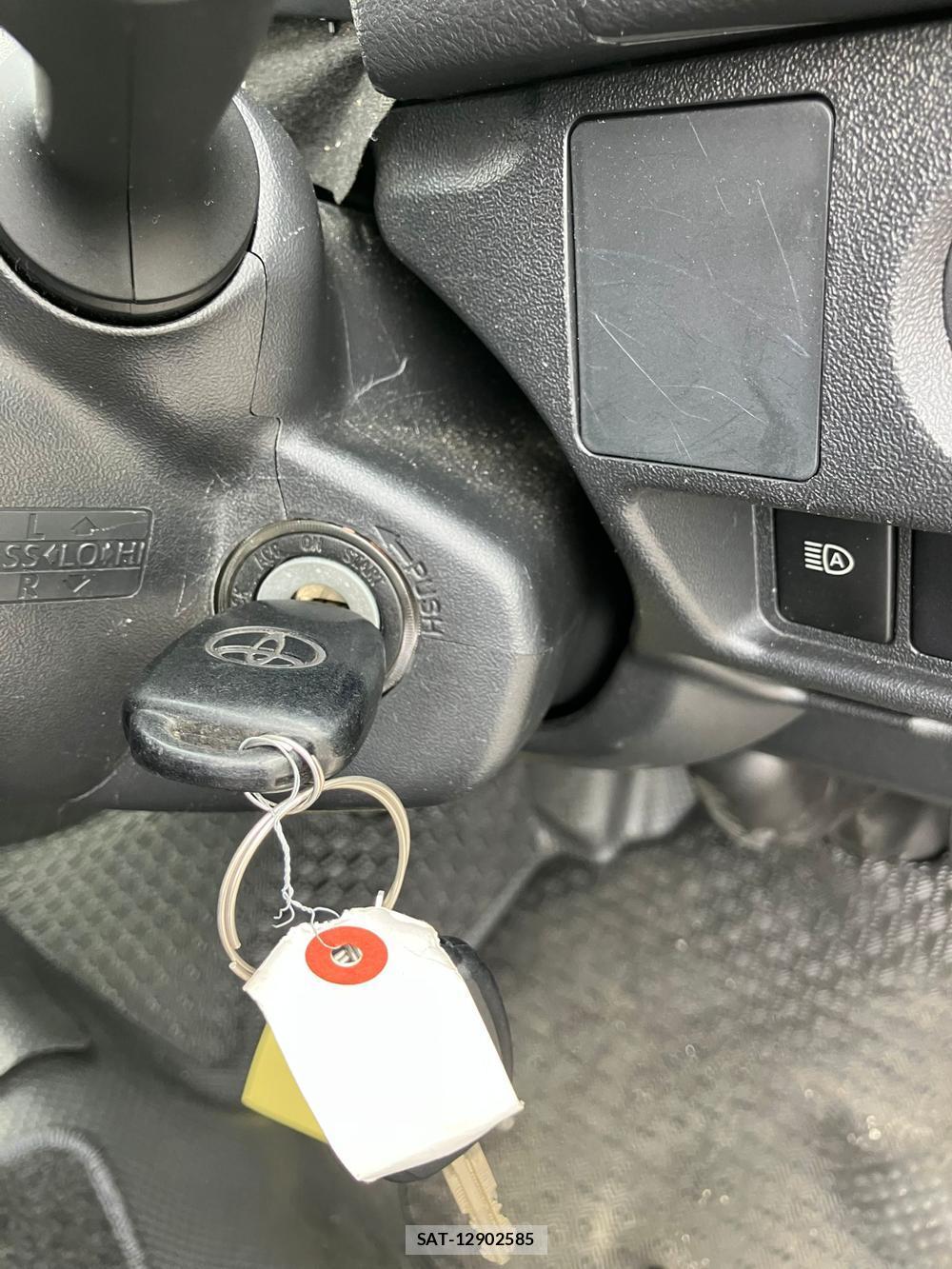 Toyota HIACE VAN 2018 976193-24