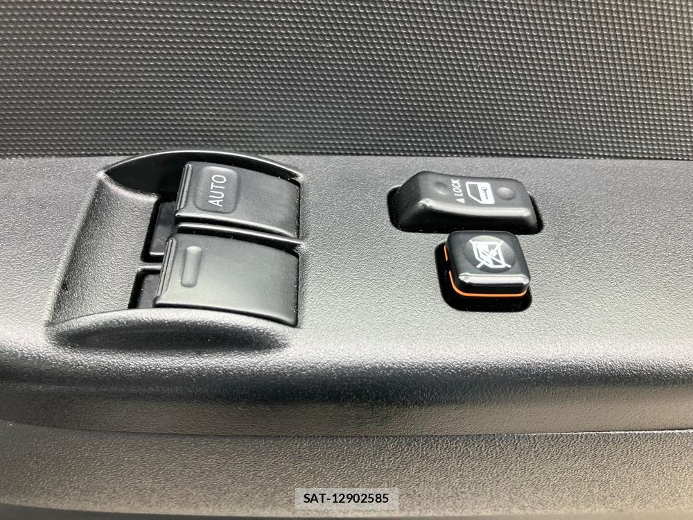 Toyota HIACE VAN 2018 976193-26