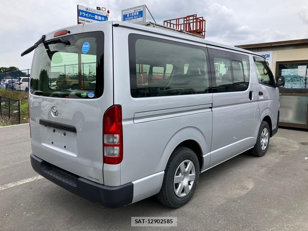 Toyota HIACE VAN 2018 976193-2