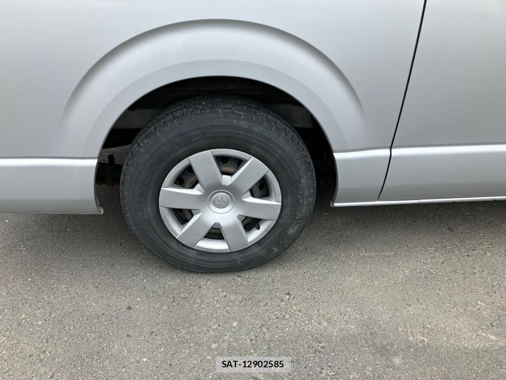 Toyota HIACE VAN 2018 976193-33