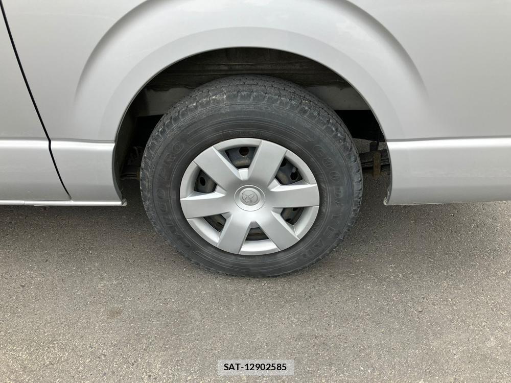 Toyota HIACE VAN 2018 976193-36