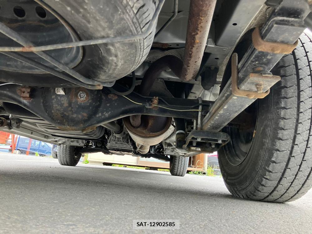Toyota HIACE VAN 2018 976193-38