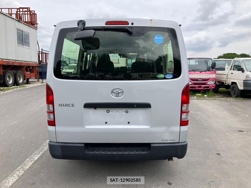 Toyota HIACE VAN 2018 976193-3