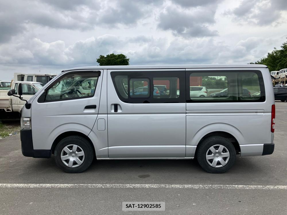 Toyota HIACE VAN 2018 976193-5