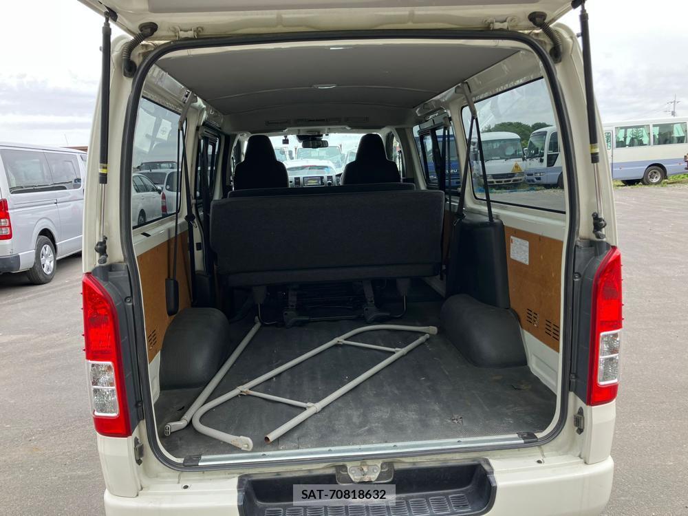 Toyota HIACE VAN 2019-07 976195-25